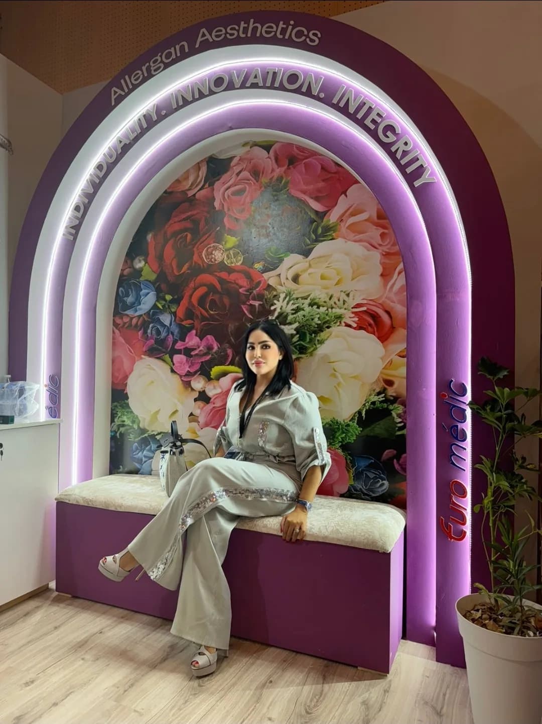 Dr Nadia Iraqui lors d'un événement de médecine esthétique