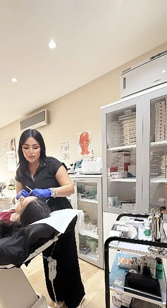Dr Nadia Iraqui — SILKOR Clinic (7)