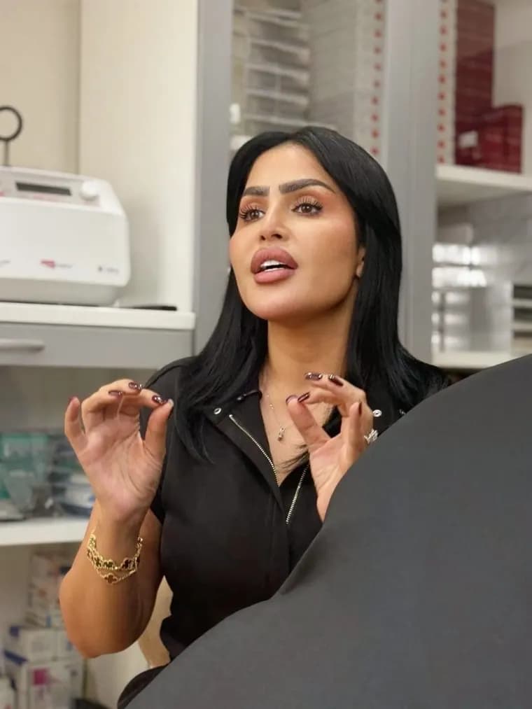 Dr Nadia Iraqui — SILKOR Clinic (25)